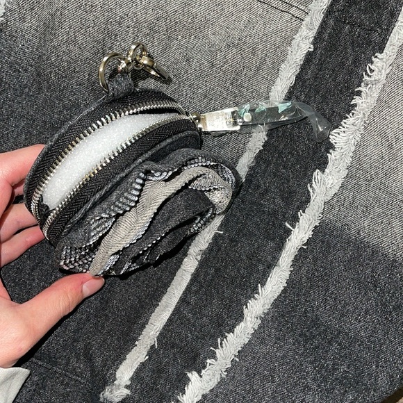 Steve Madden Denim Tote - Picture 15 of 16